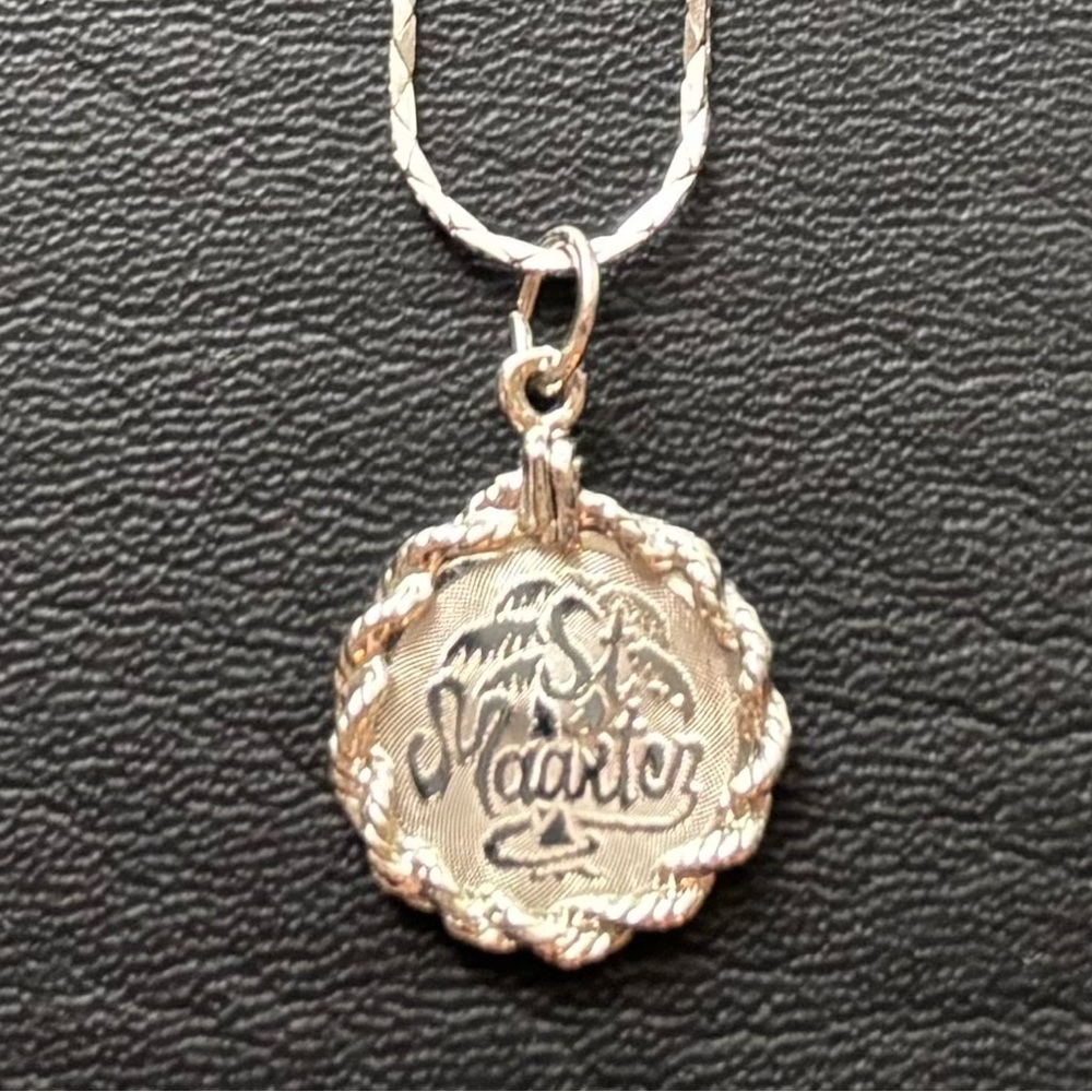 Silver Colored St. Maarten Bracelet with Pendant